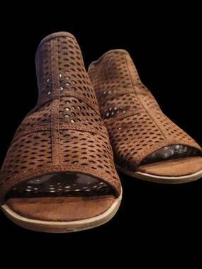 American Eagle Outfitters Perforated Tan Suede Slide Sandals